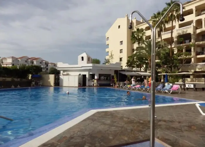 Апартаменты In Castle Harbour , Cristianos